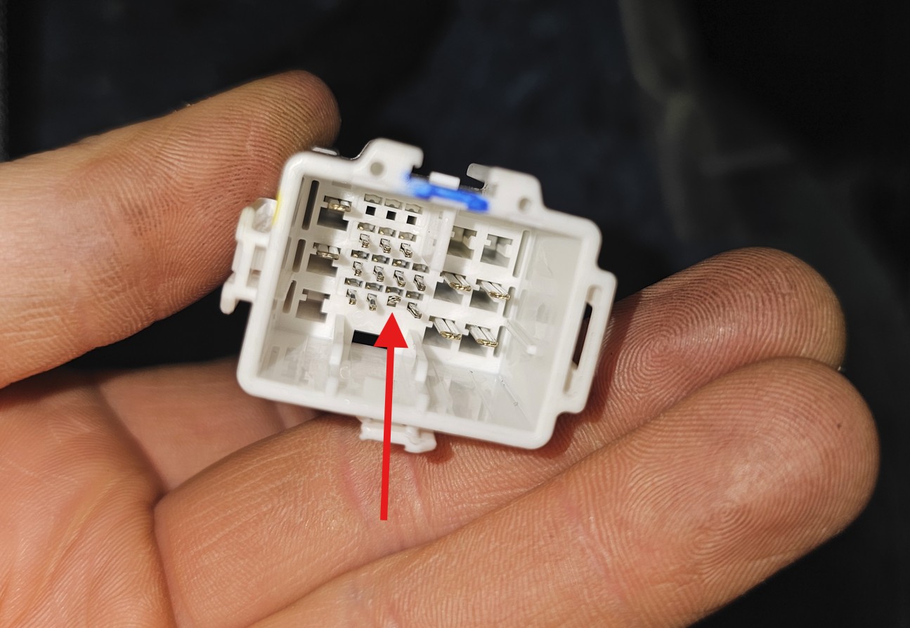 Bent pin in ECU connector